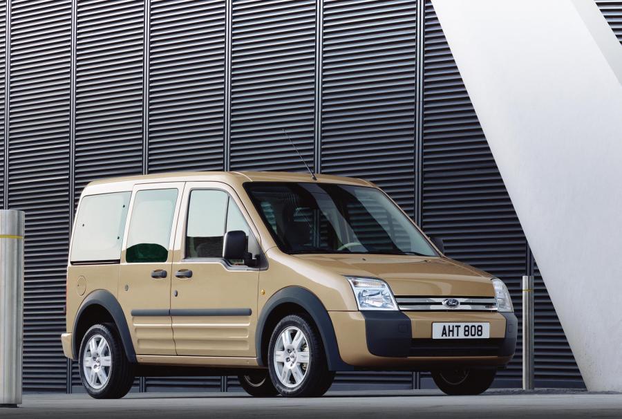  Ford Tourneo 2006 года  (фото 3 из 26)